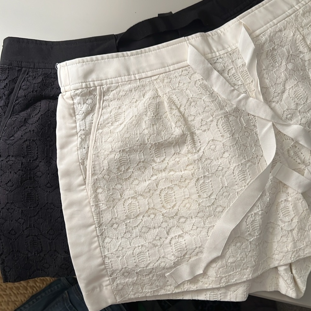2 pairs of LOFT shorts